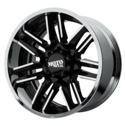 GLOSS BLACK MACHINED CENTER W/ CHROME LIP